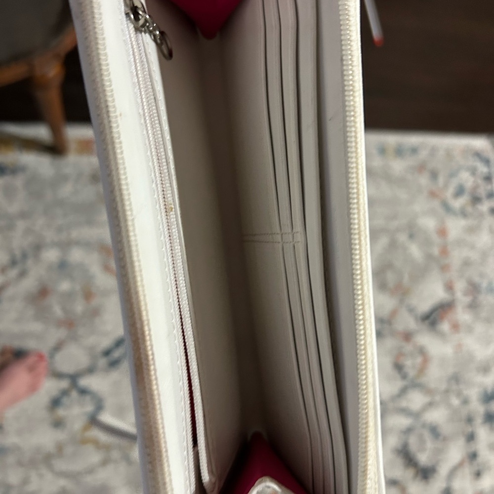 Coach Gray & Ivory Women's Wallet *flaws read notes - Picture 4 of 6